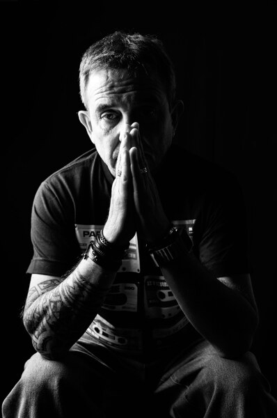 Retrato en blanco y negro de Marcelo Russo